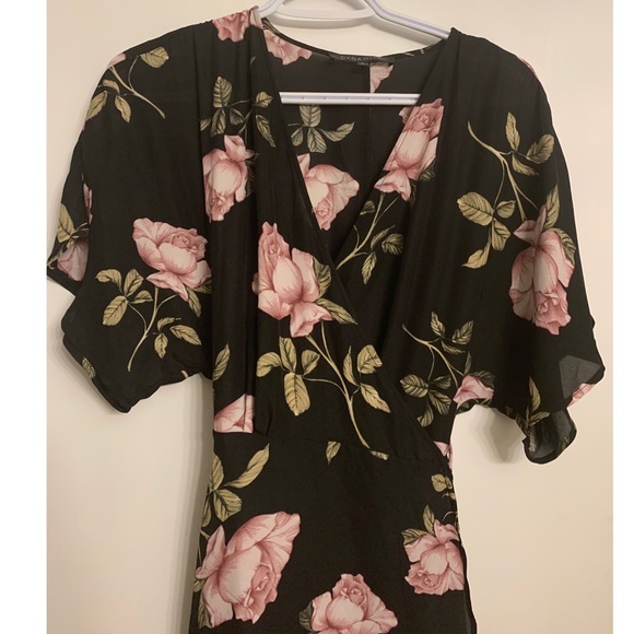 Floral flowy chiffon dress - Picture 2 of 4